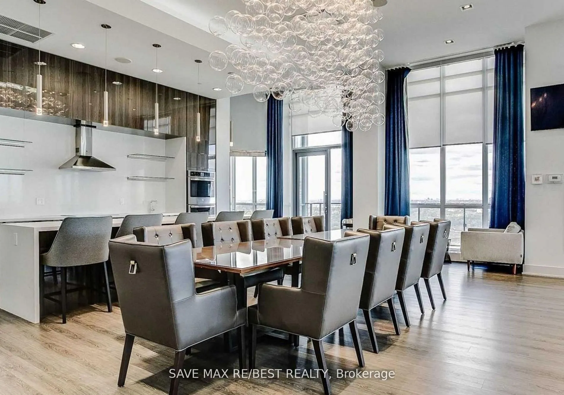 10 Park Lawn Road, #807