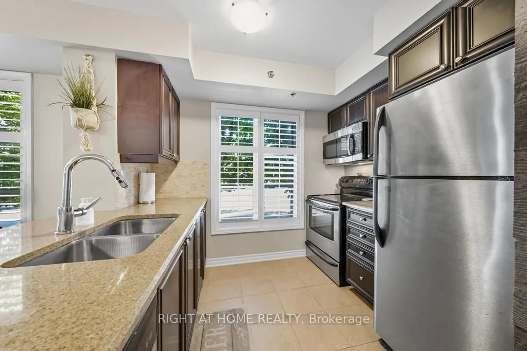 3070 Rotary Way, #121