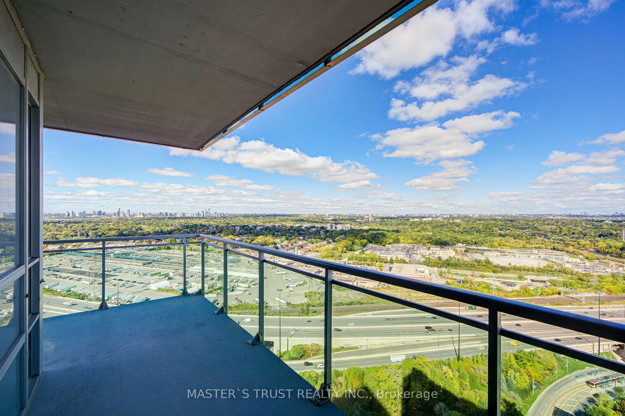 16 Brookers Lane, #3202