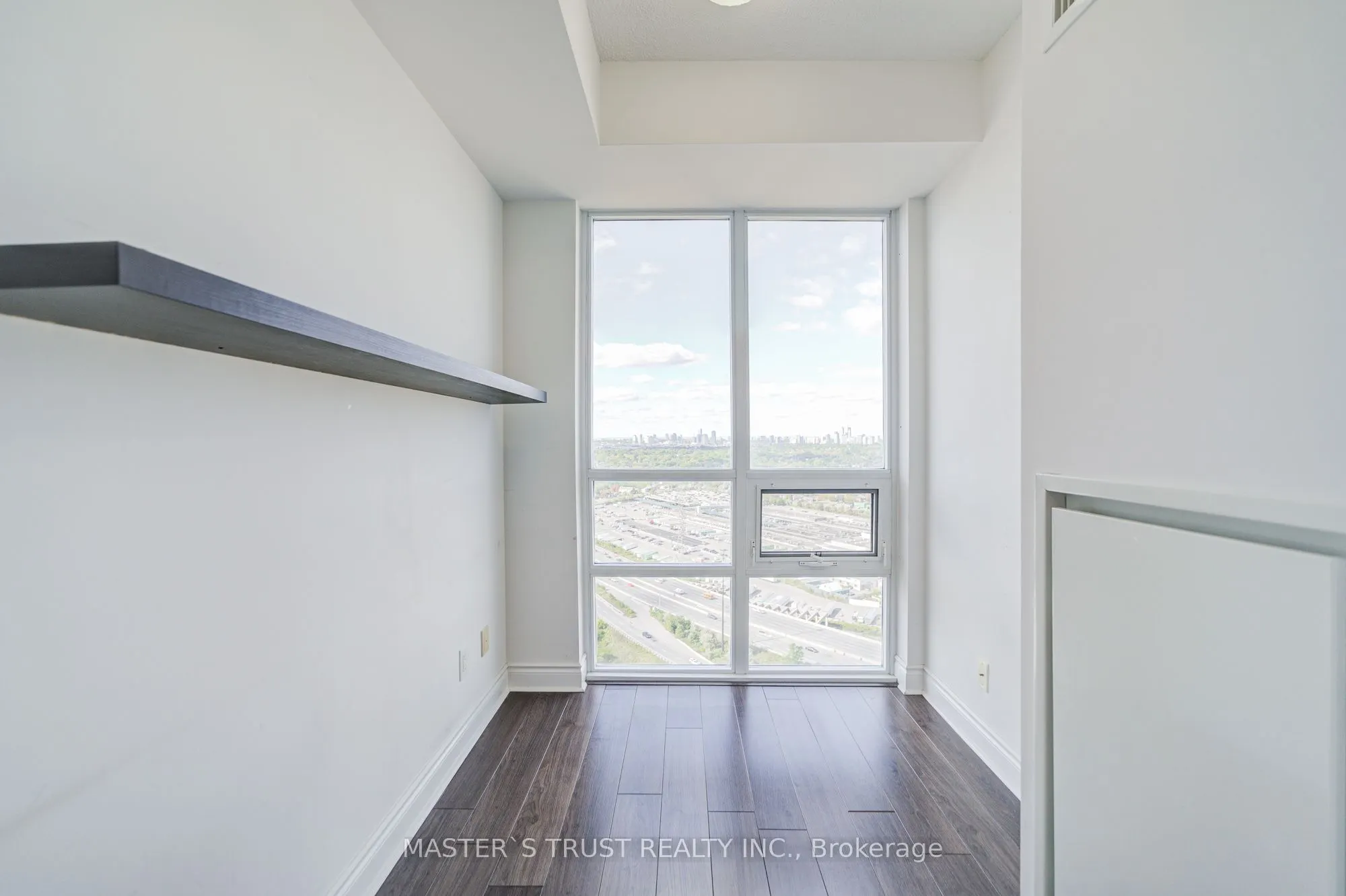 16 Brookers Lane, #3202