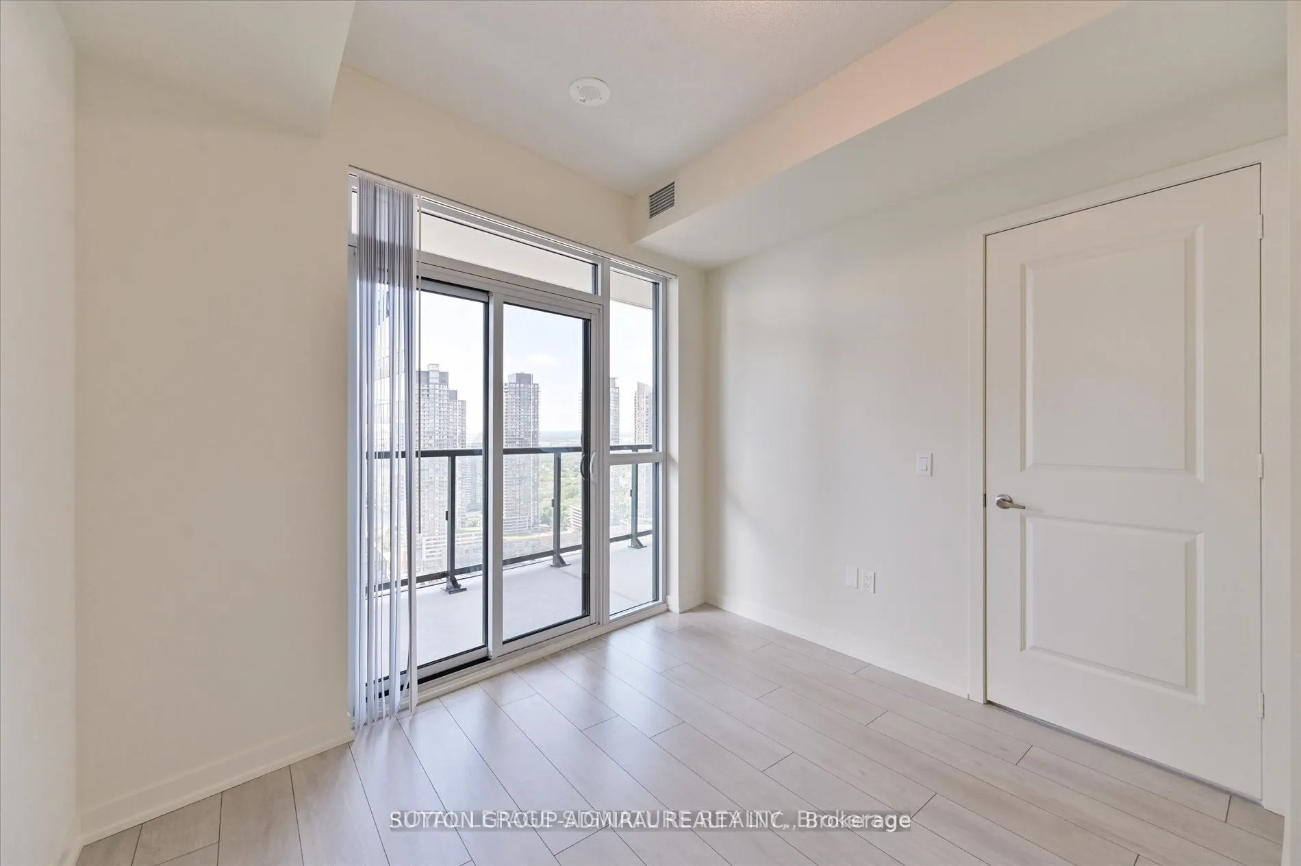 38 Annie Craig Drive, #4006