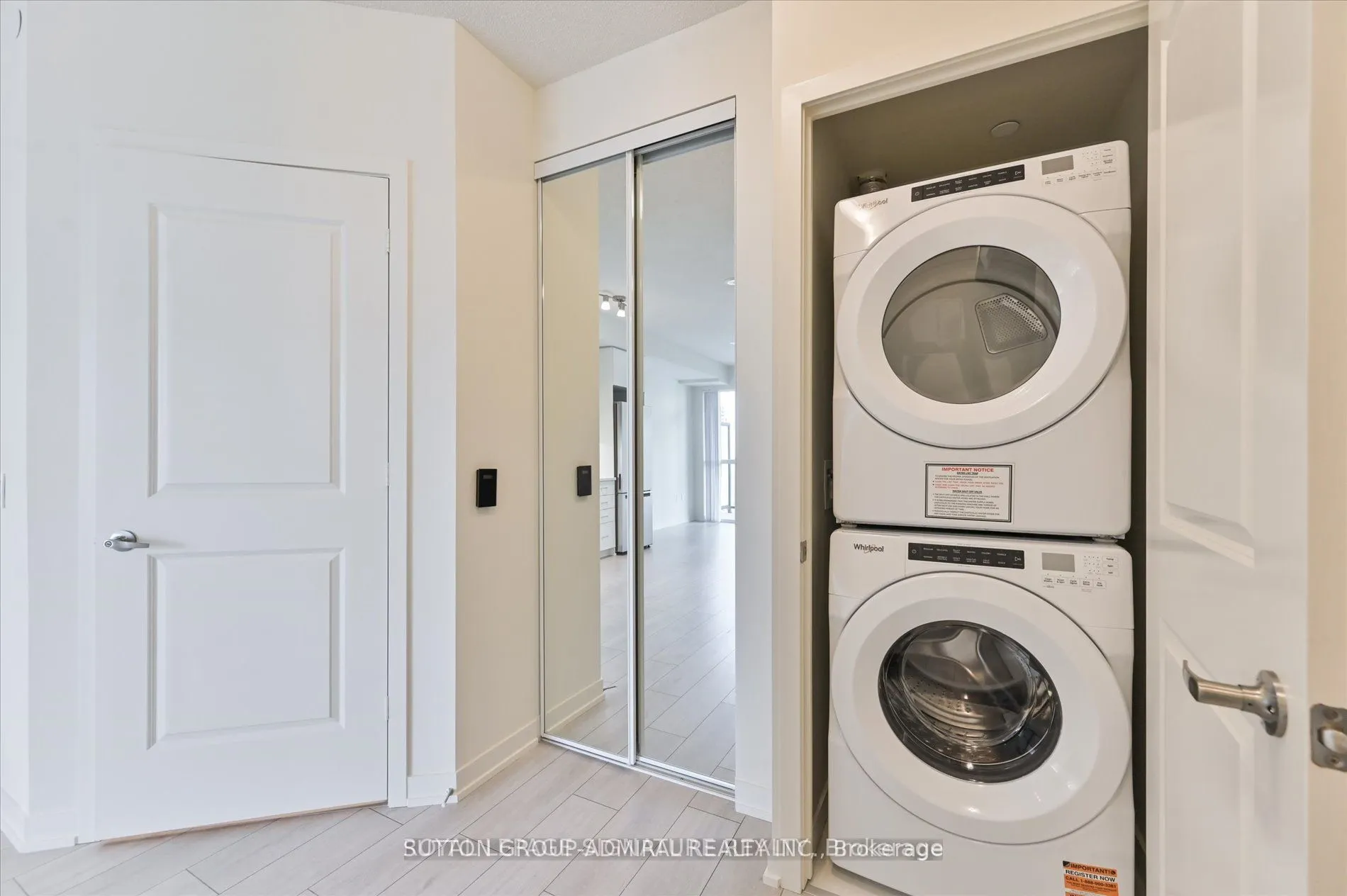 38 Annie Craig Drive, #4006