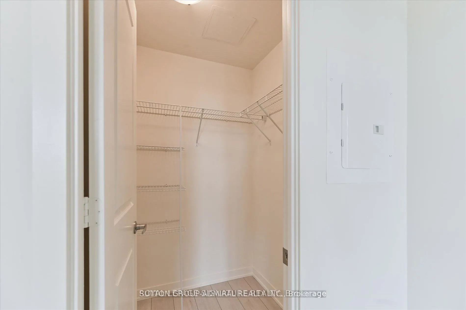 38 Annie Craig Drive, #4006