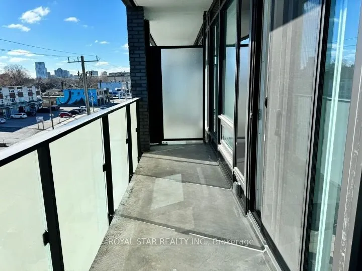 4208 Dundas Street W, #310