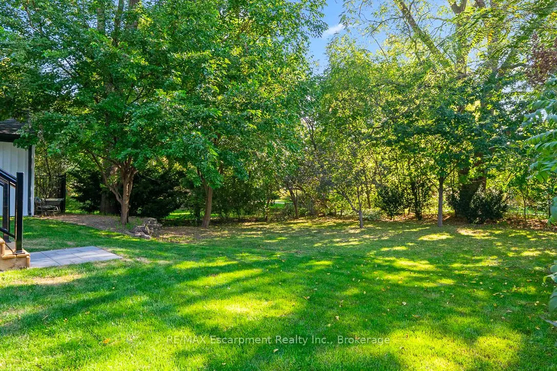 2282 Fairleigh Place