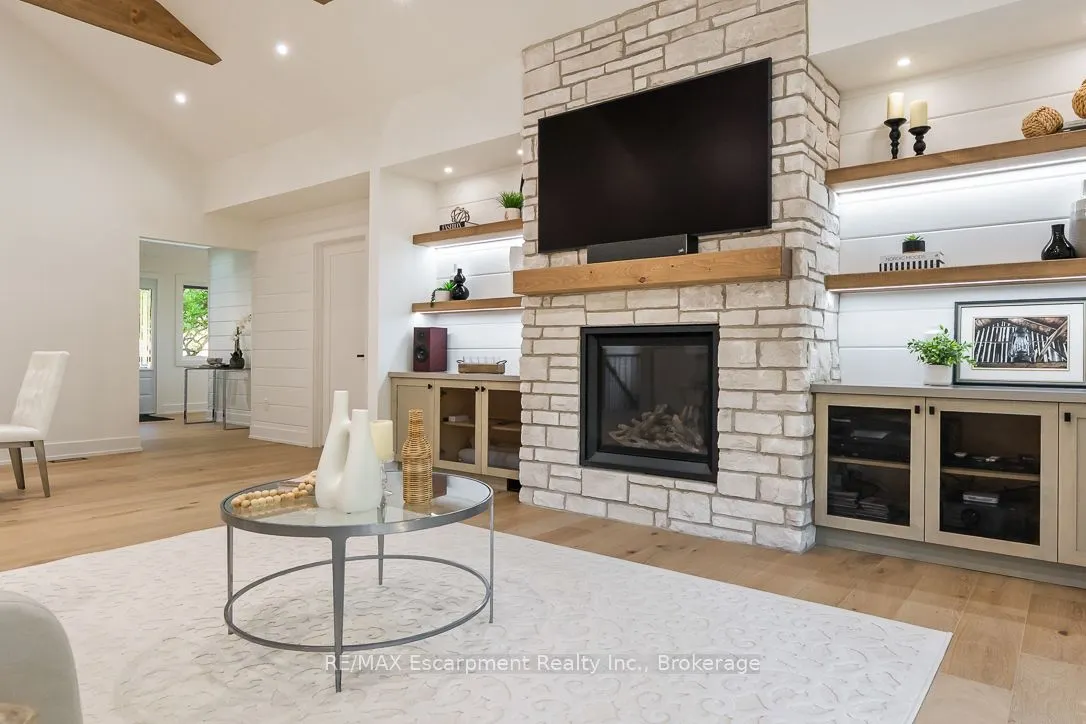 2282 Fairleigh Place