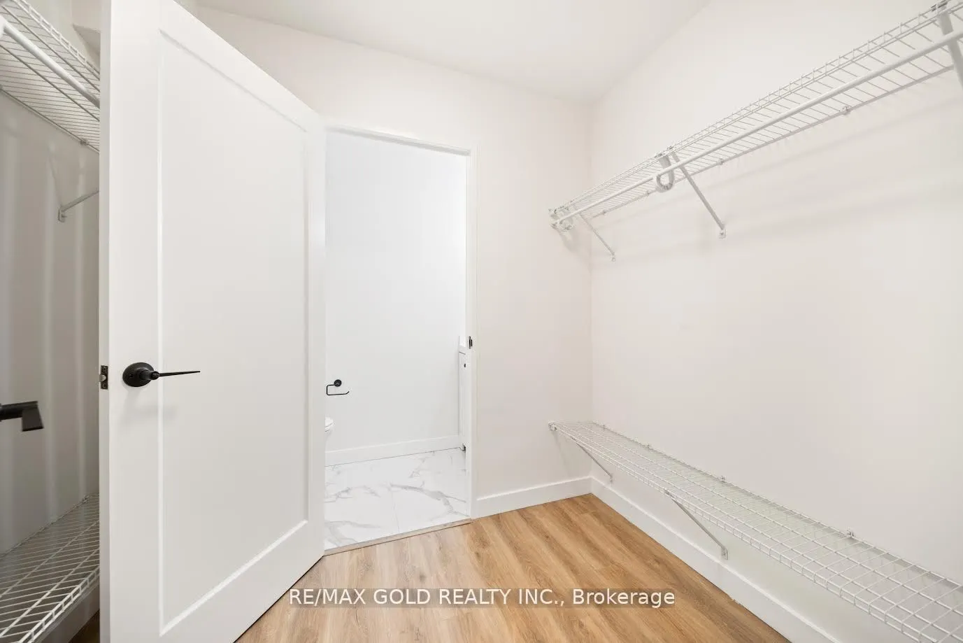 9 Four Winds Drive, #206