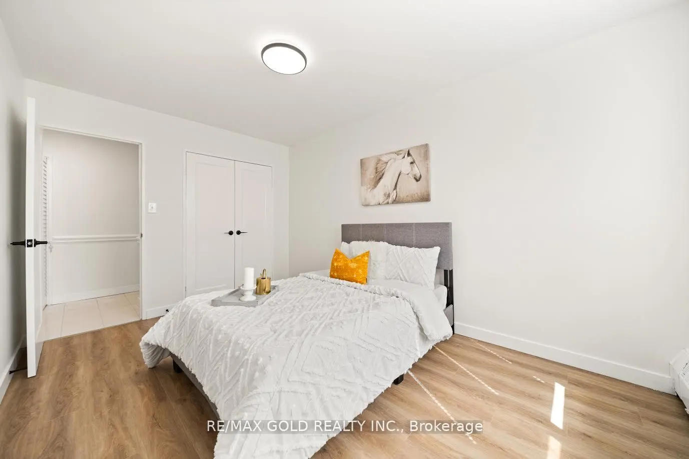 9 Four Winds Drive, #206