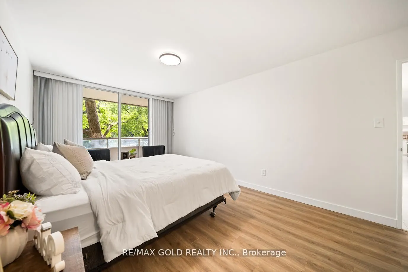 9 Four Winds Drive, #206