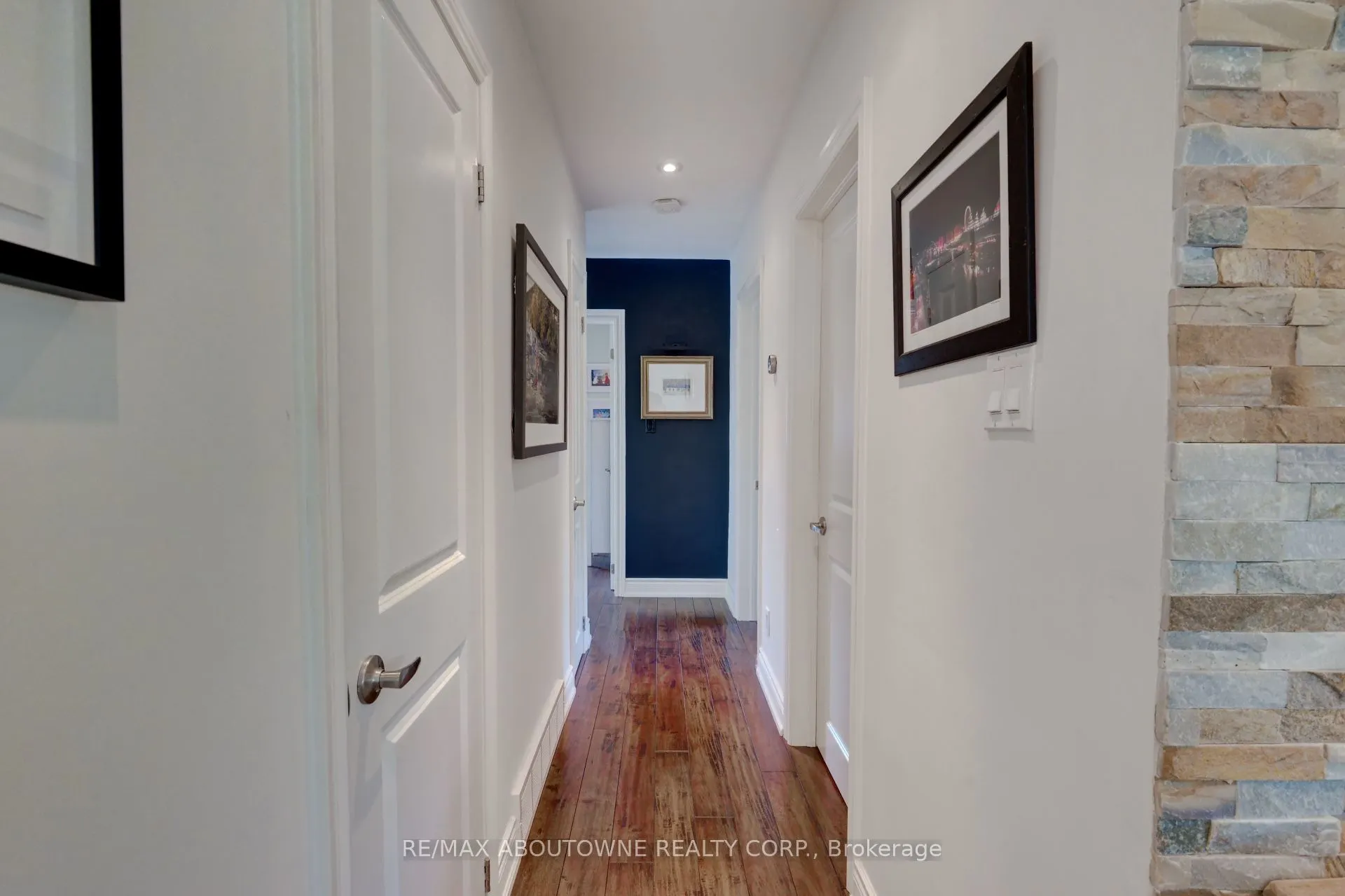 544 Maplehill Drive