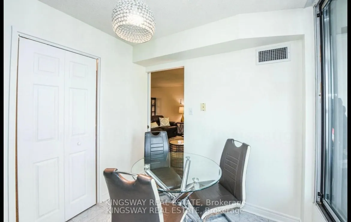 156 Enfield Place, #2801