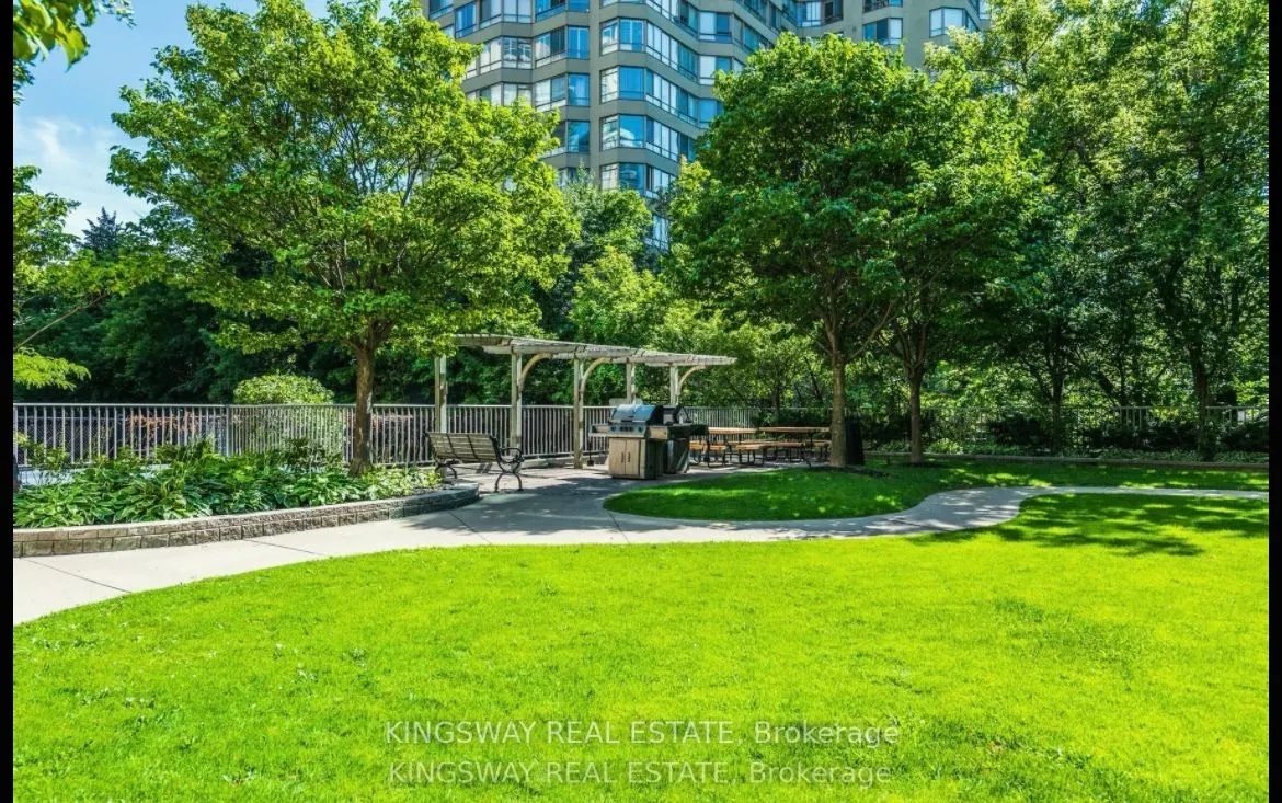 156 Enfield Place, #2801