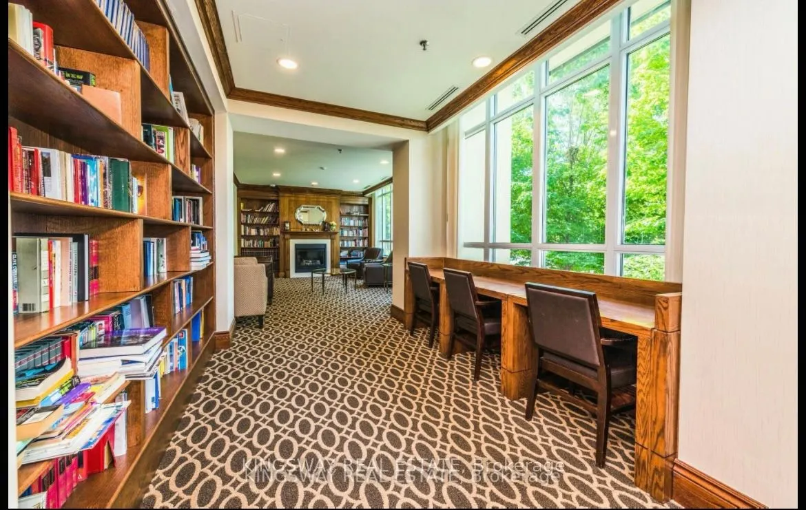 156 Enfield Place, #2801