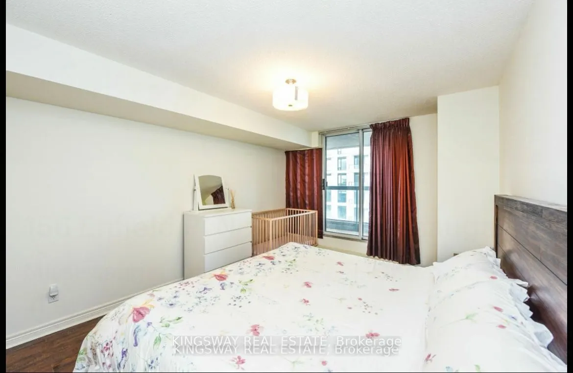 156 Enfield Place, #2801