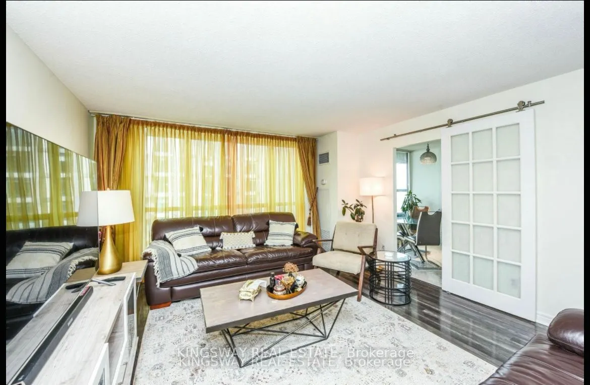 156 Enfield Place, #2801