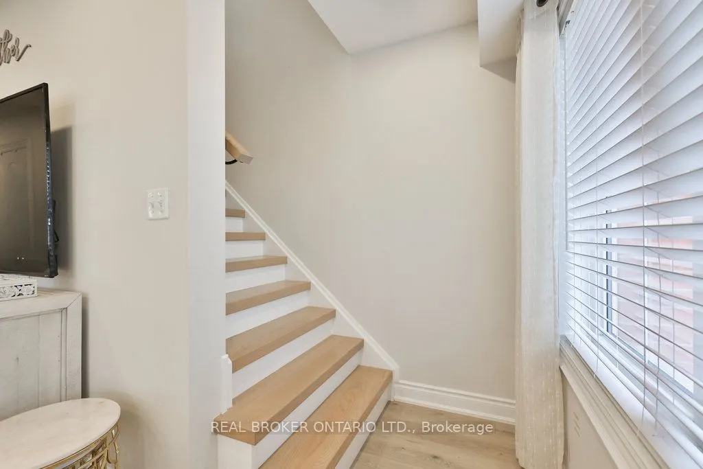 31 Hays Boulevard, #14