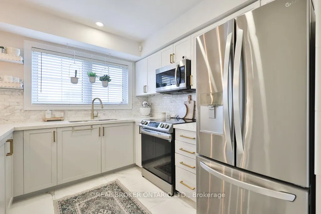 31 Hays Boulevard, #14