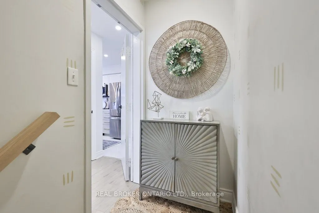31 Hays Boulevard, #14