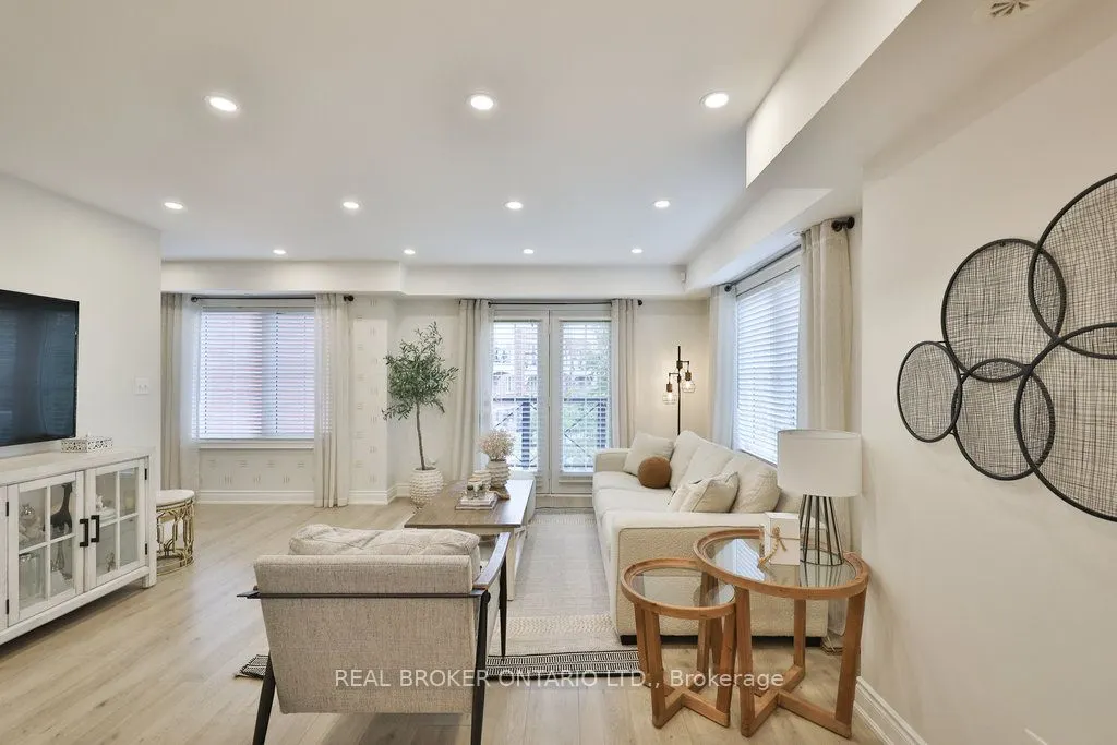 31 Hays Boulevard, #14