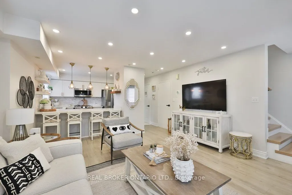 31 Hays Boulevard, #14