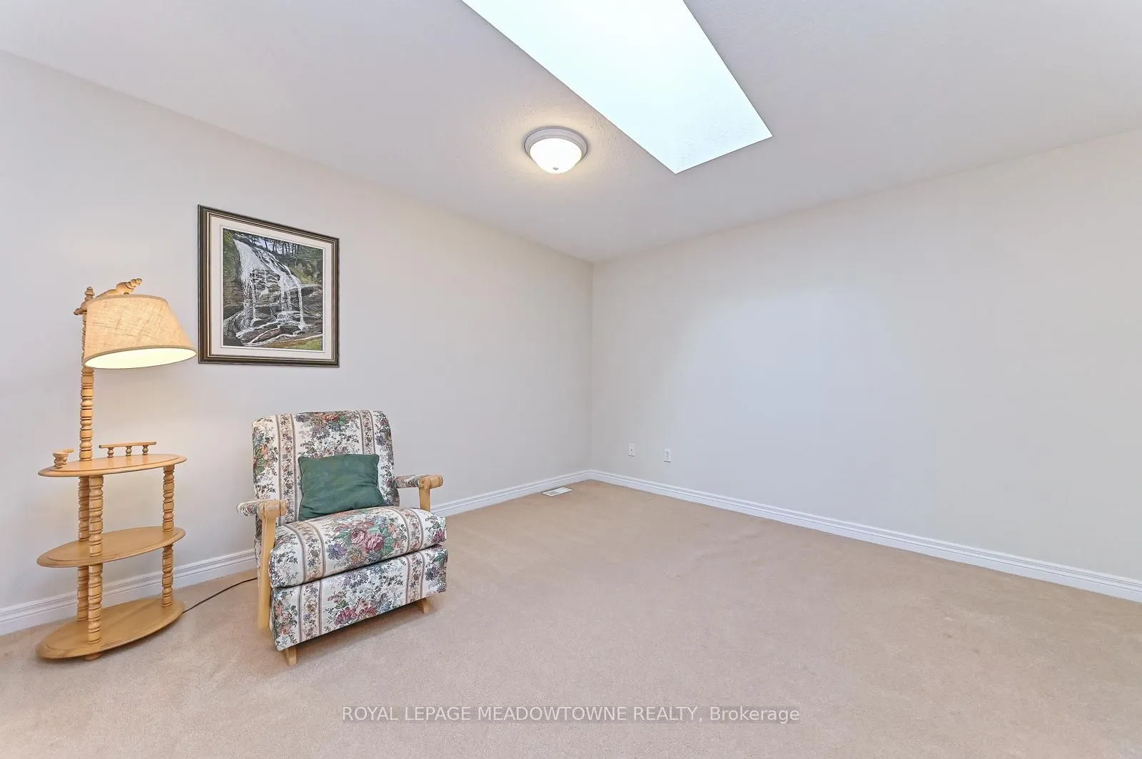 91 Doctor Moore Court