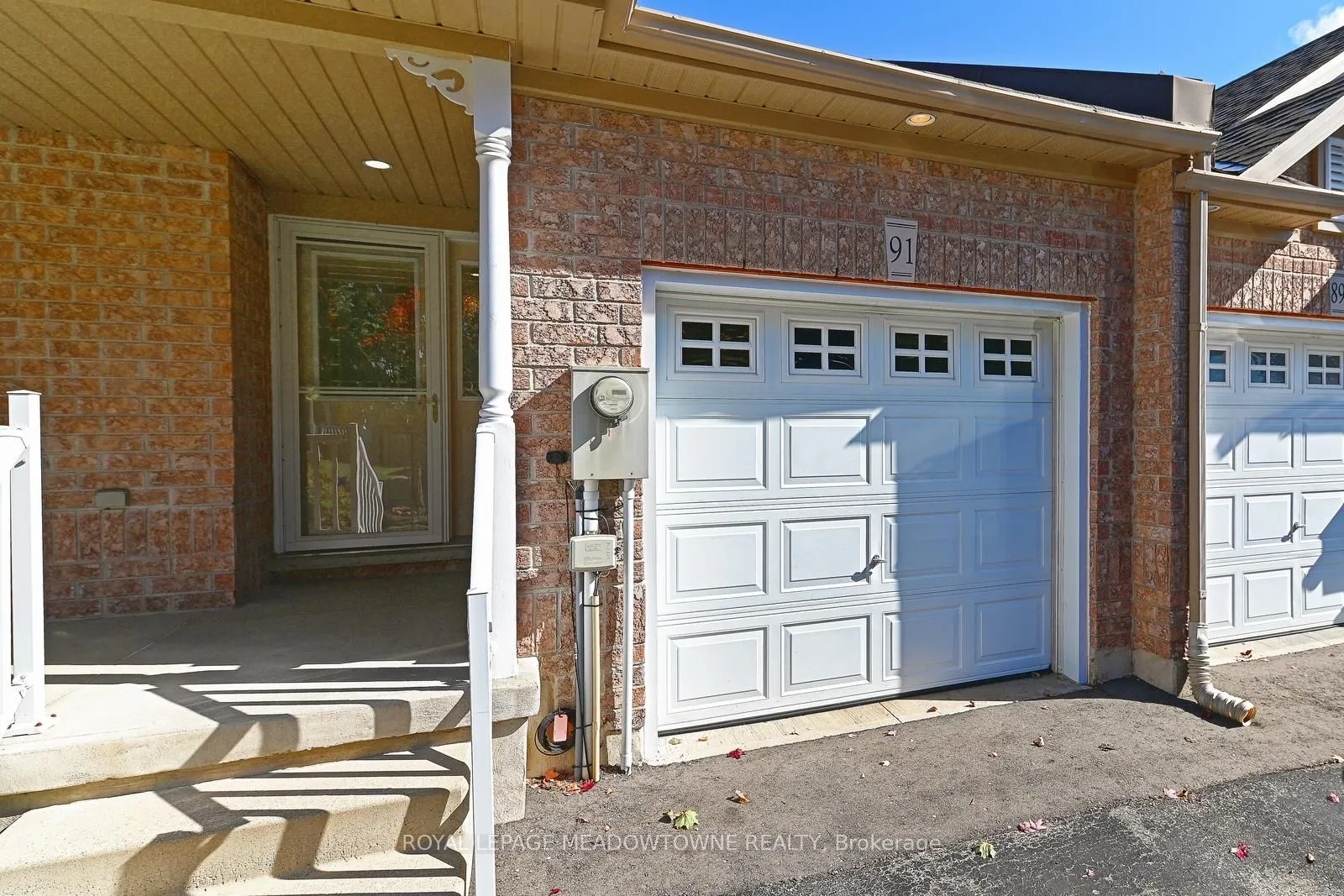 91 Doctor Moore Court