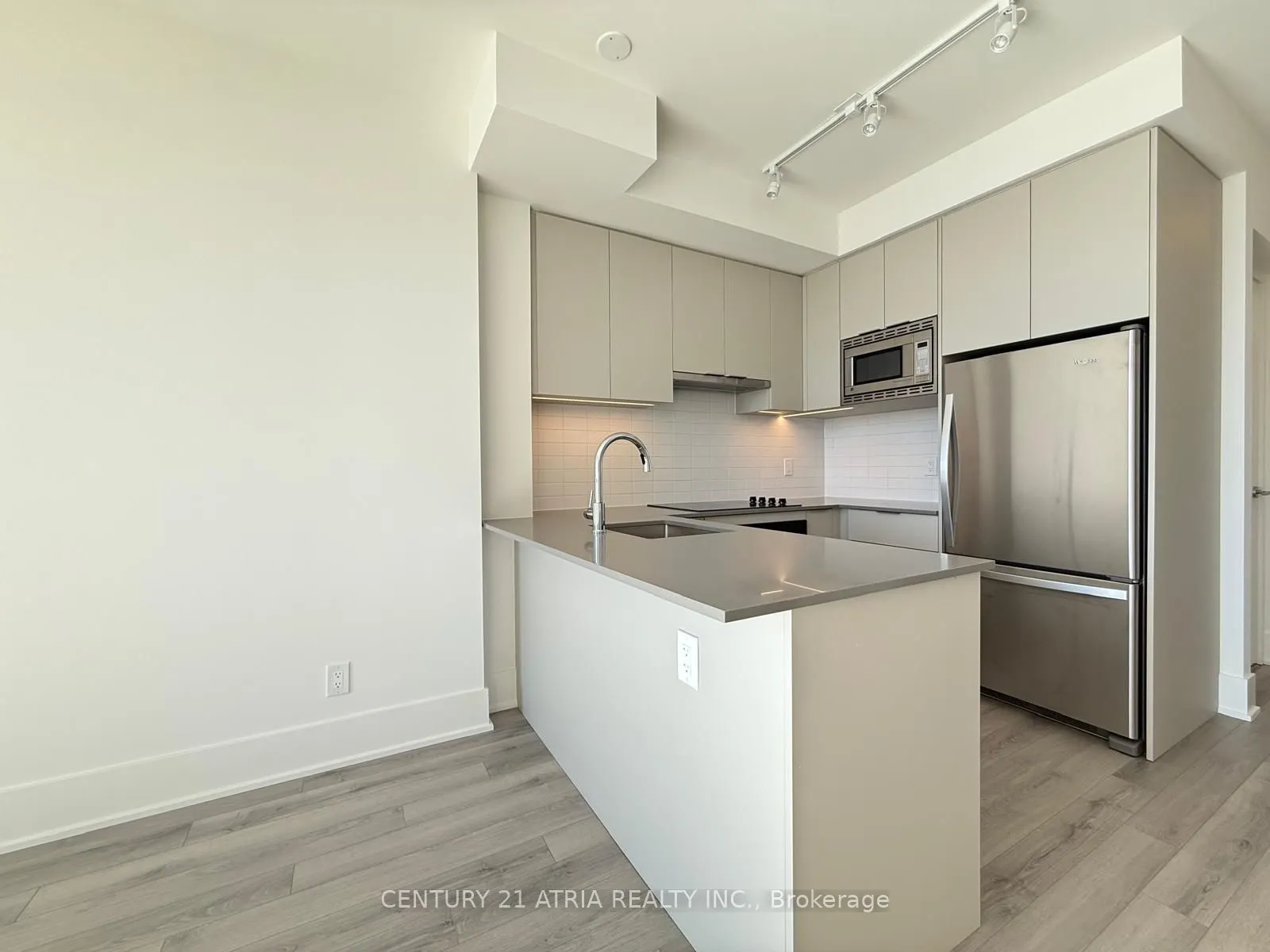 3079 Trafalgar Road, #2001