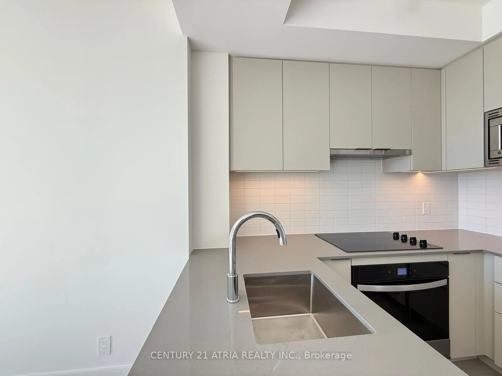 3079 Trafalgar Road, #2001