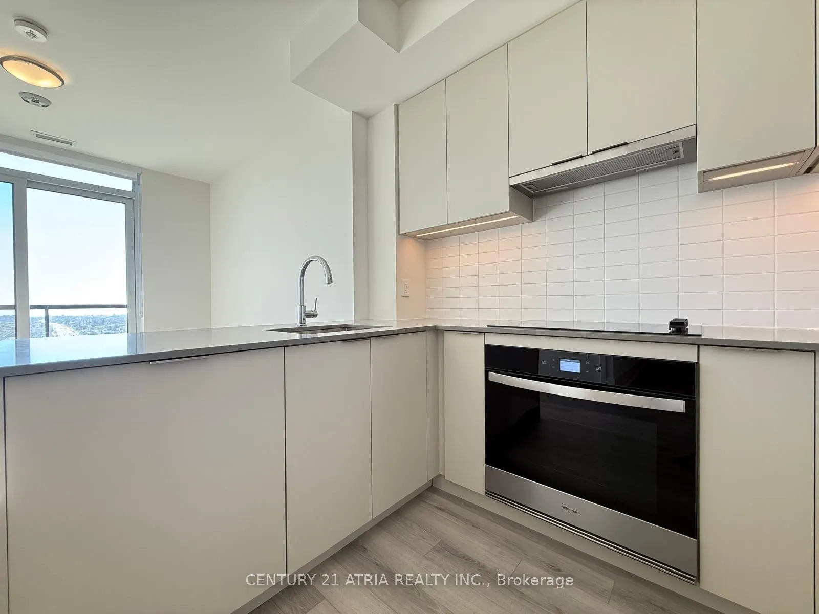 3079 Trafalgar Road, #2001
