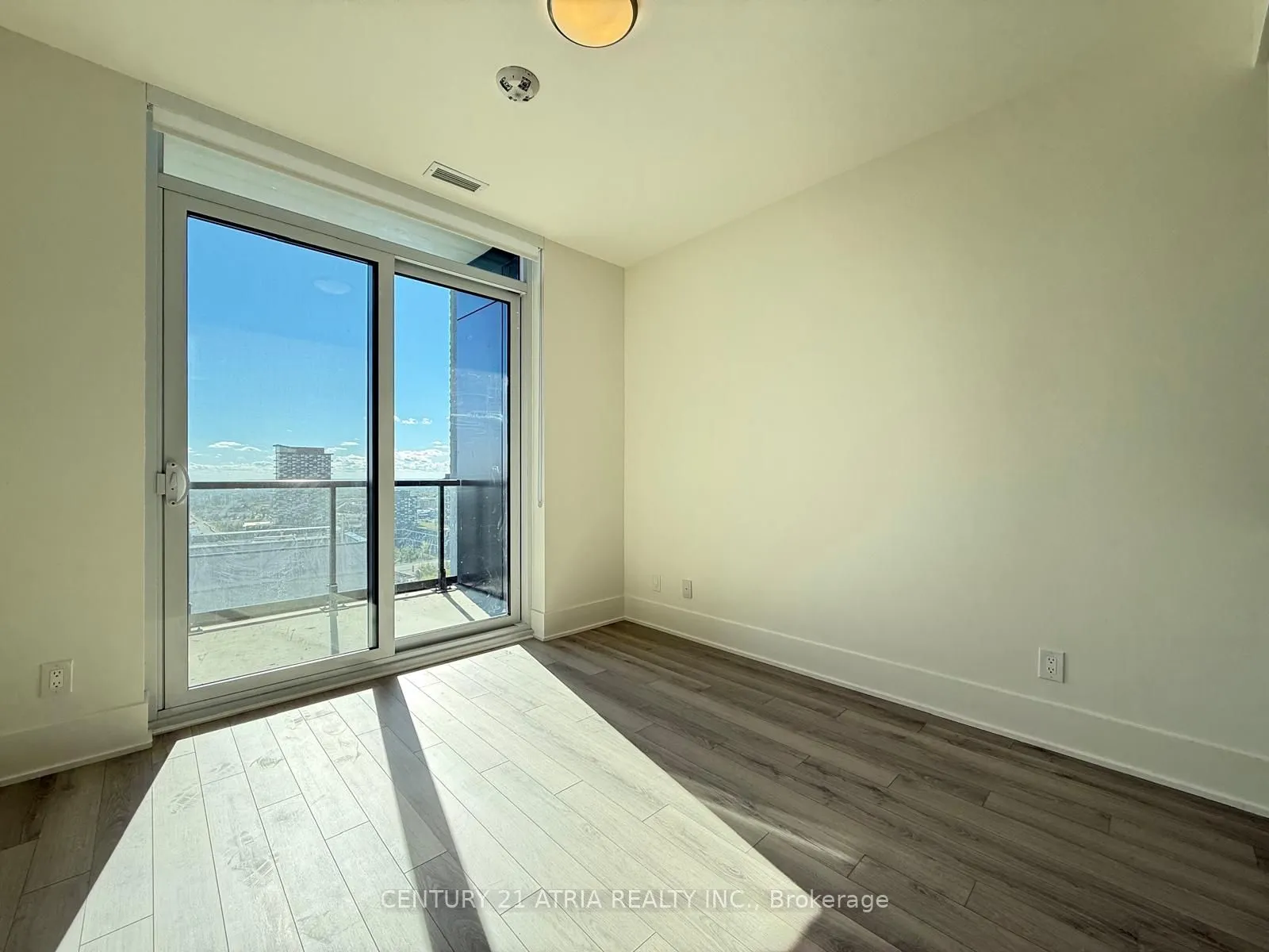 3079 Trafalgar Road, #2001