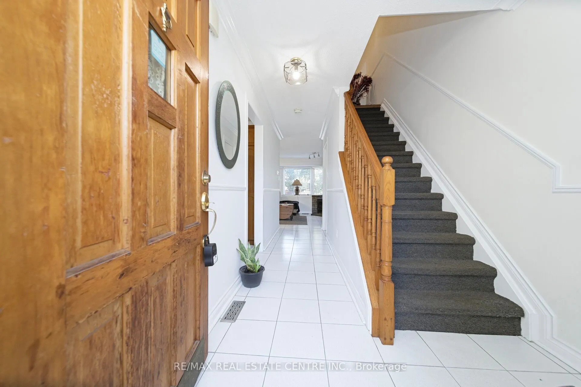 2 Charters Road