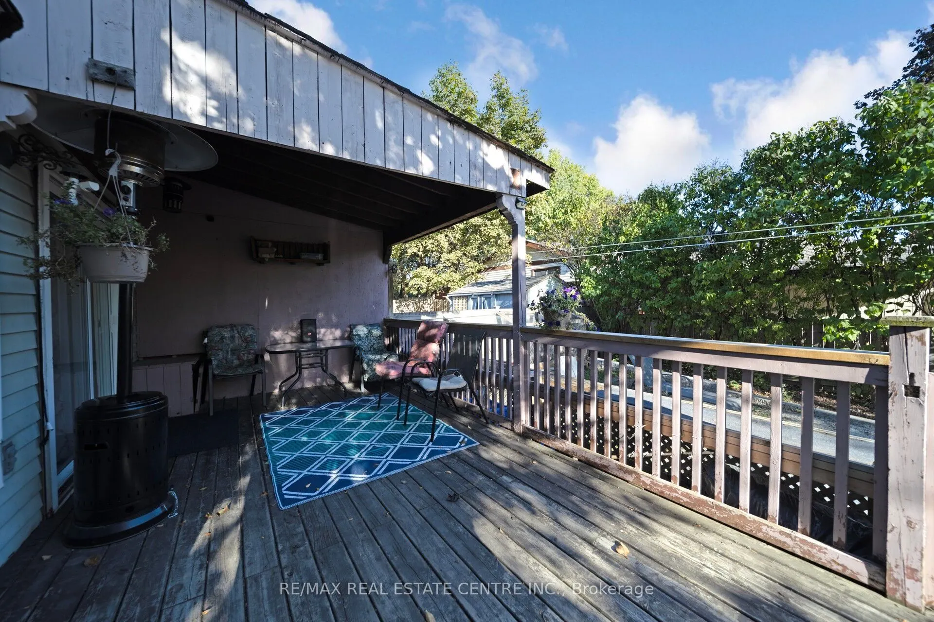 2 Charters Road