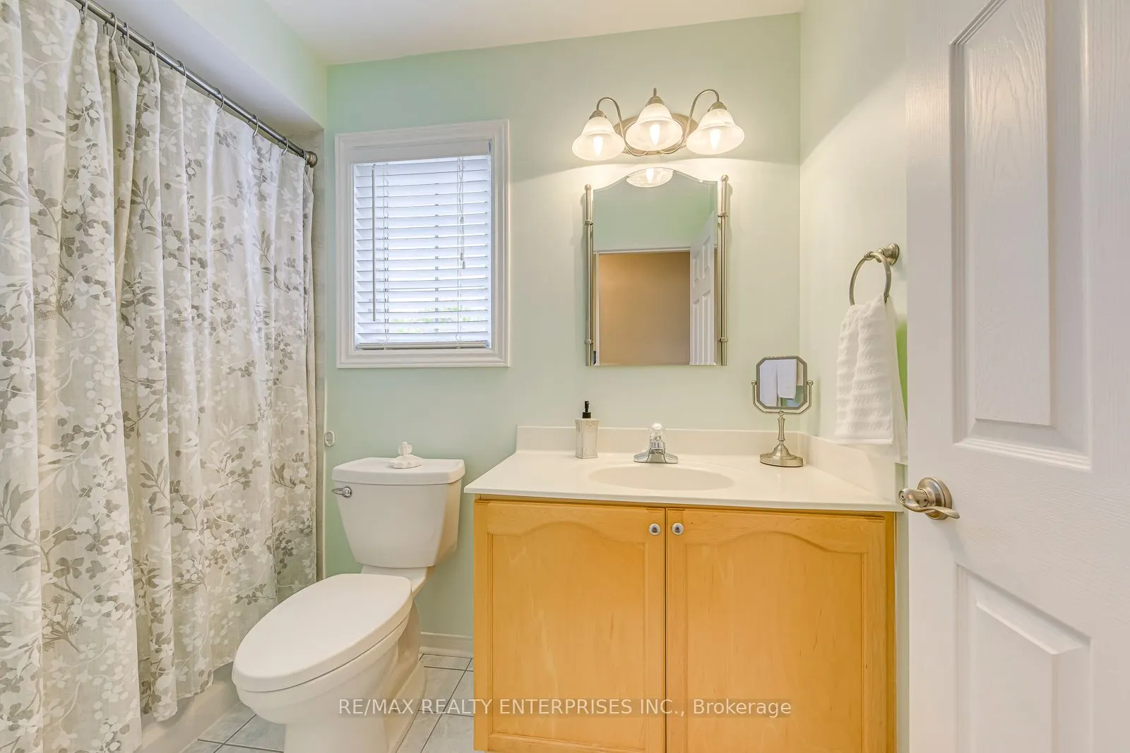5223 Fairford Crescent, #57