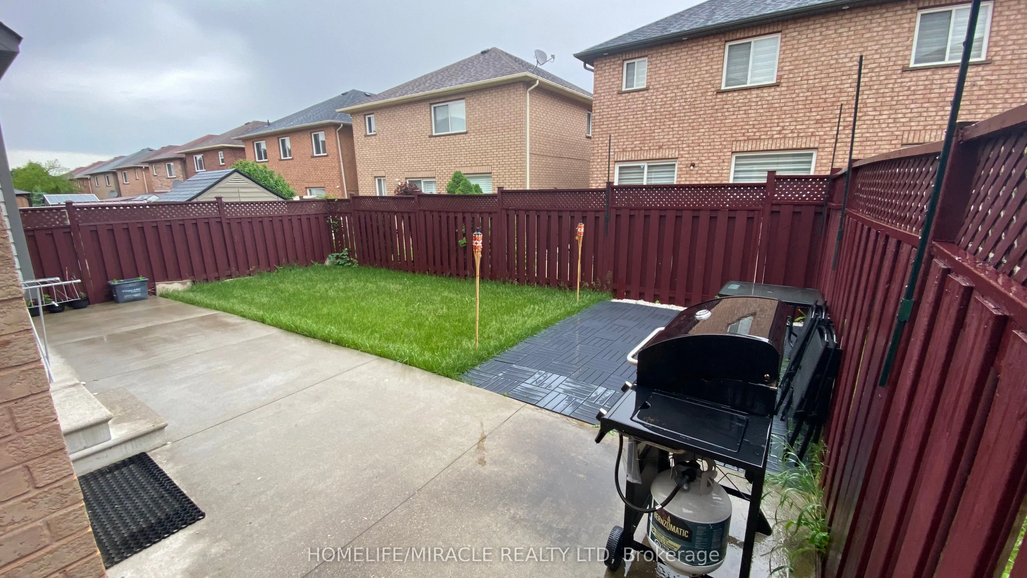9 Fairhill Avenue