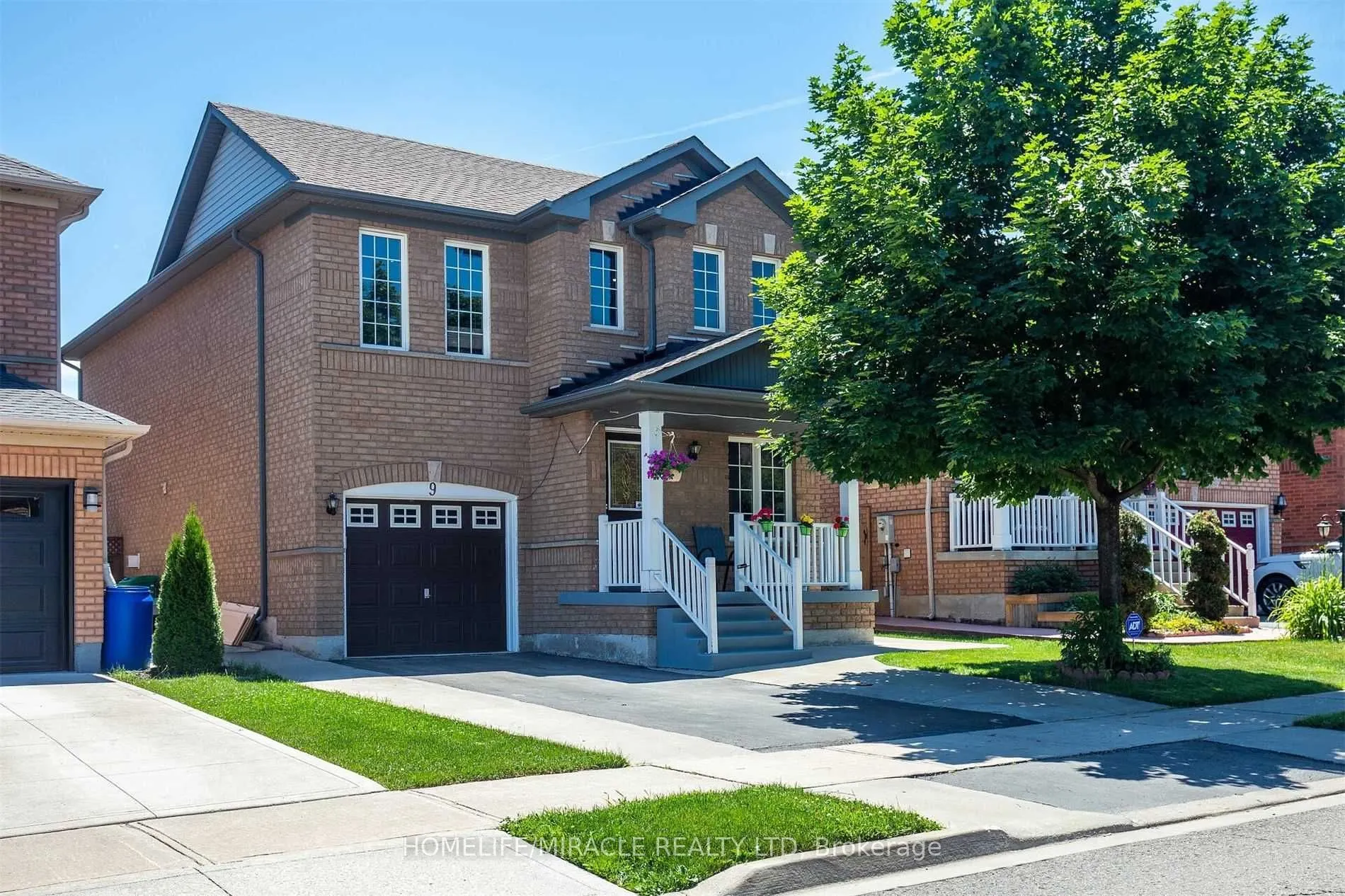 9 Fairhill Avenue