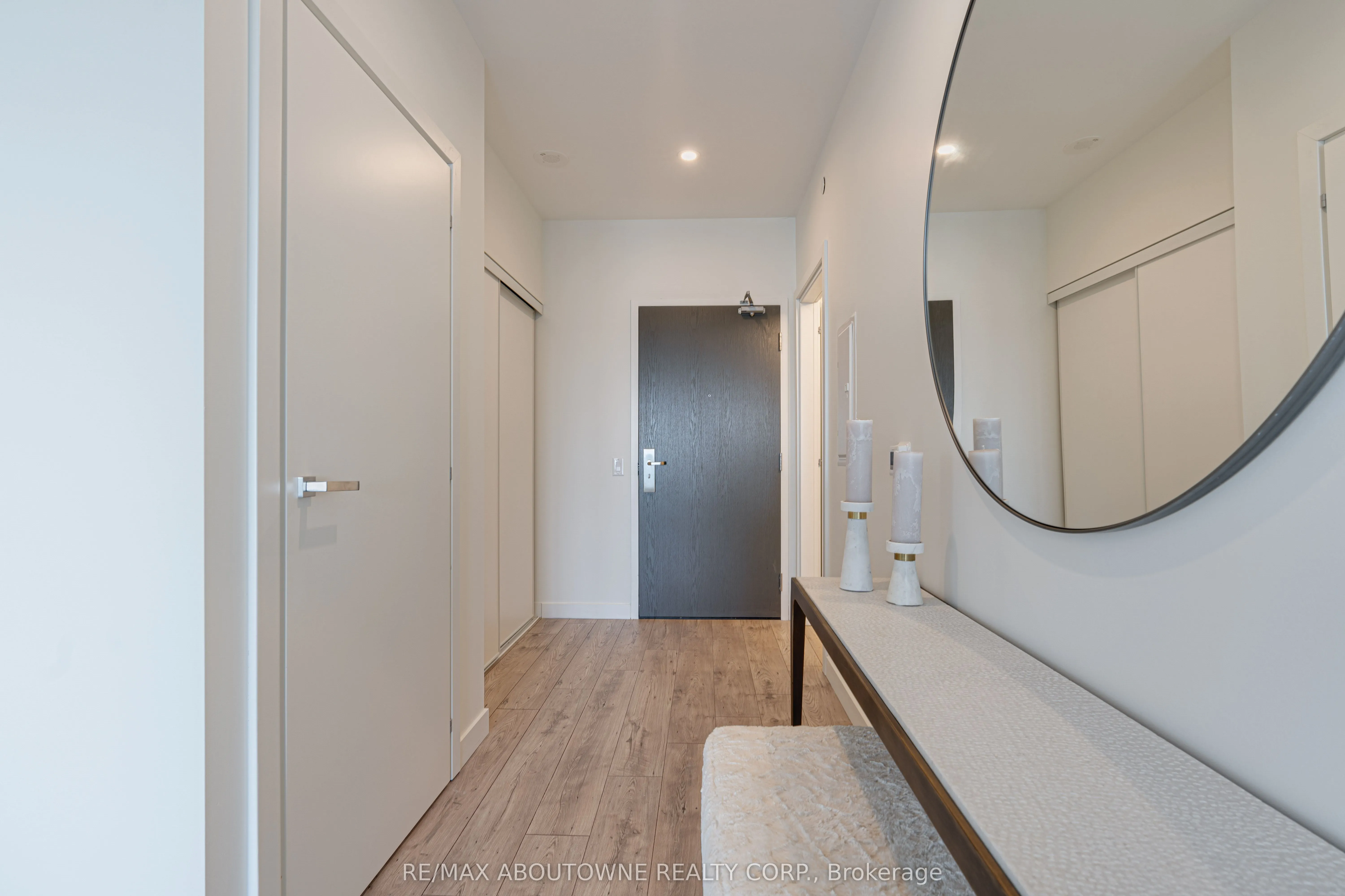 125 Bronte Road, #A1004