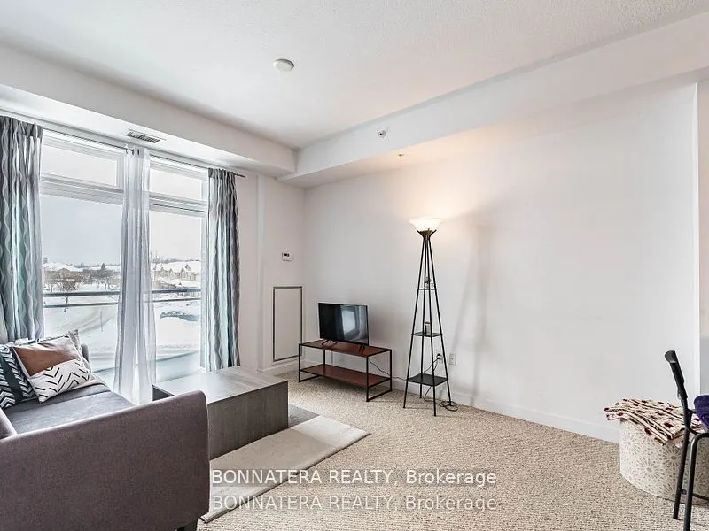 5010 CORPORATE Drive, #209