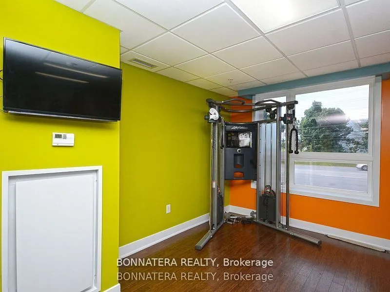 5010 CORPORATE Drive, #209