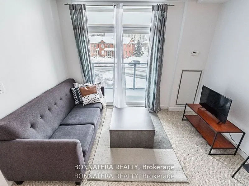 5010 CORPORATE Drive, #209