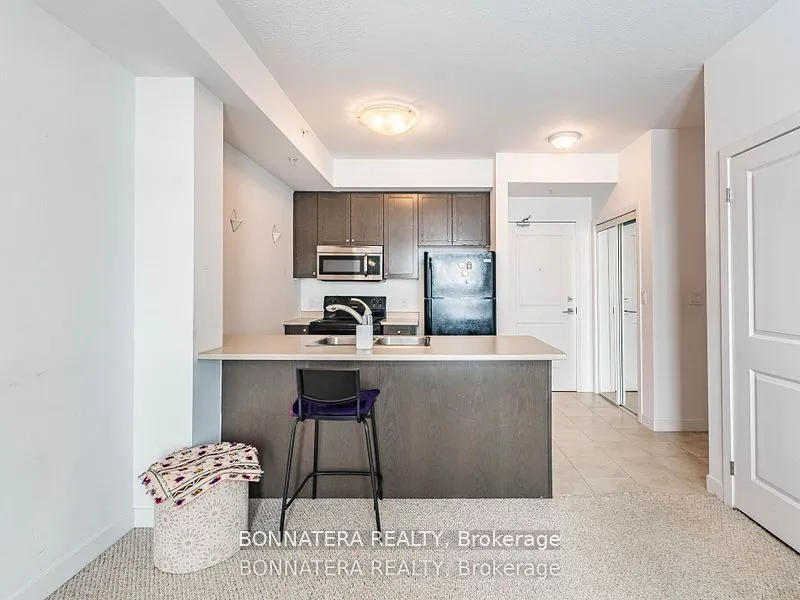 5010 CORPORATE Drive, #209