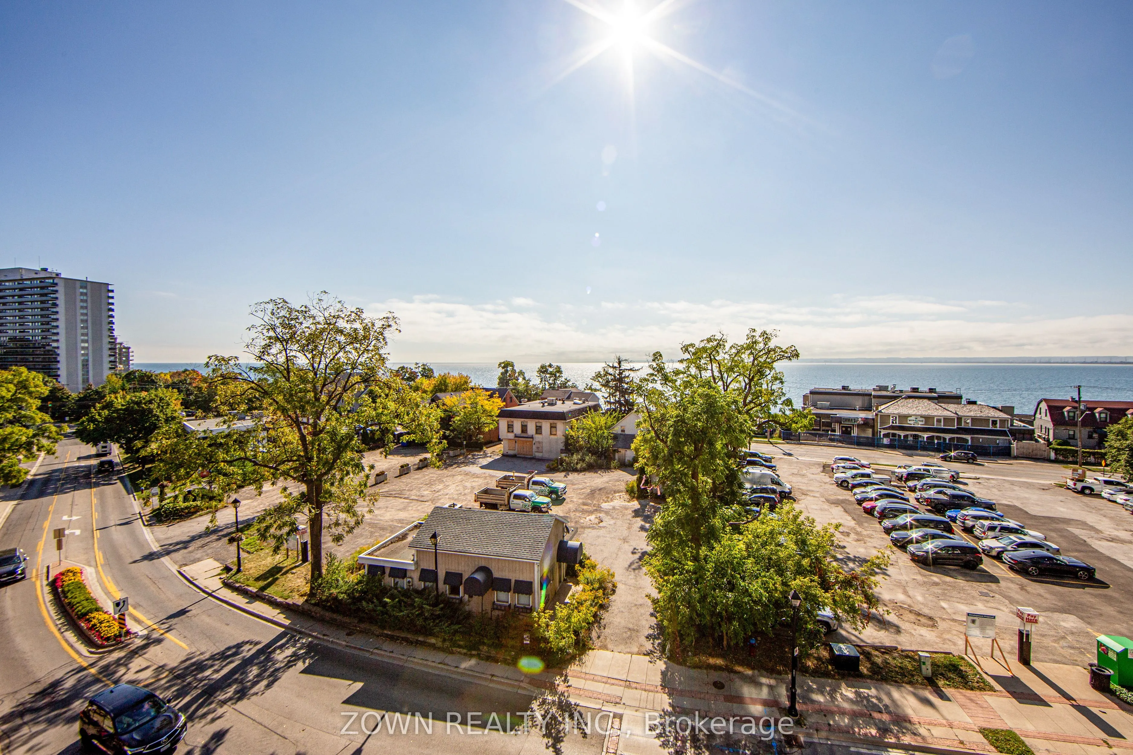 370 Martha Street, #403