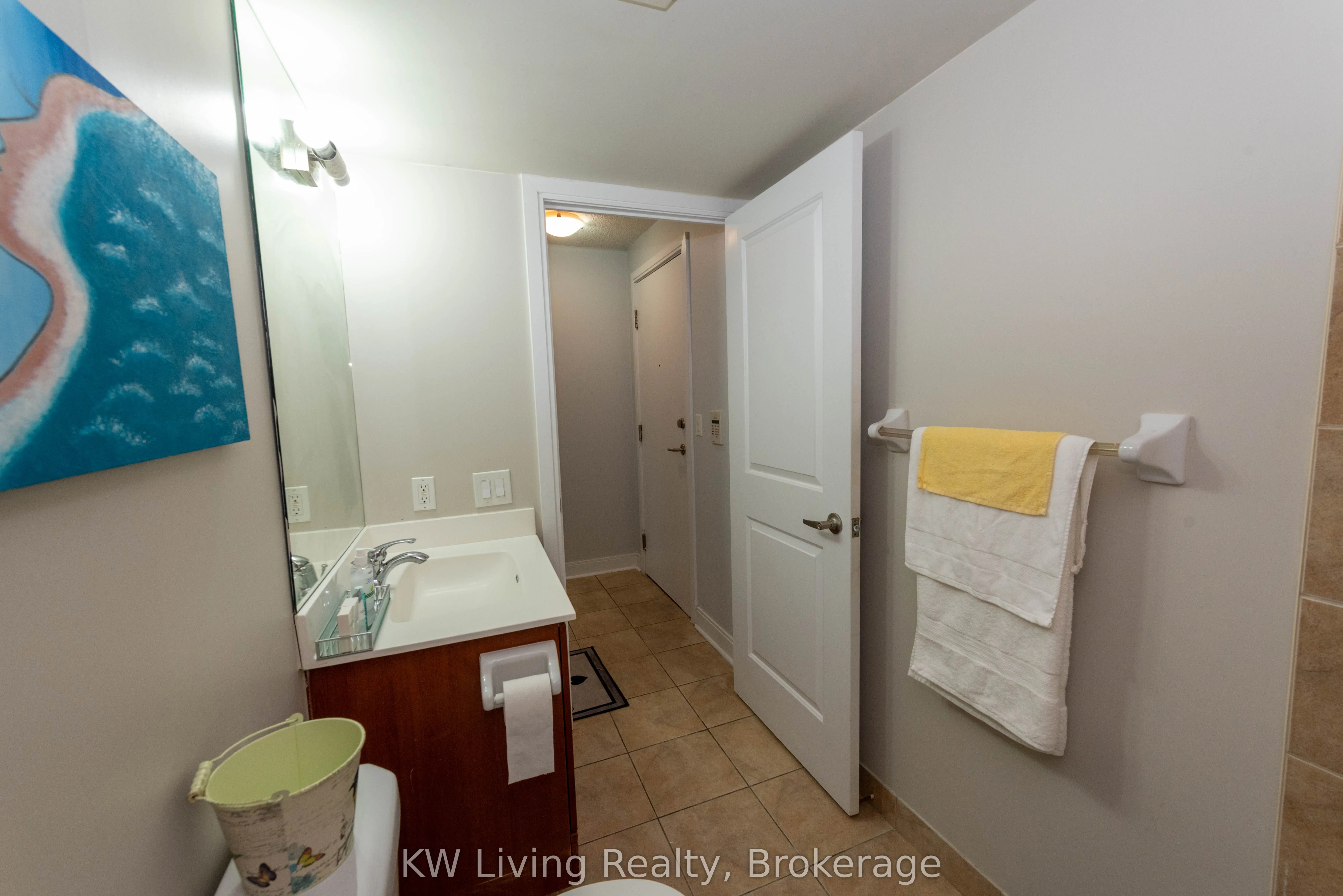 330 Burnhamthorpe Road W, #1008