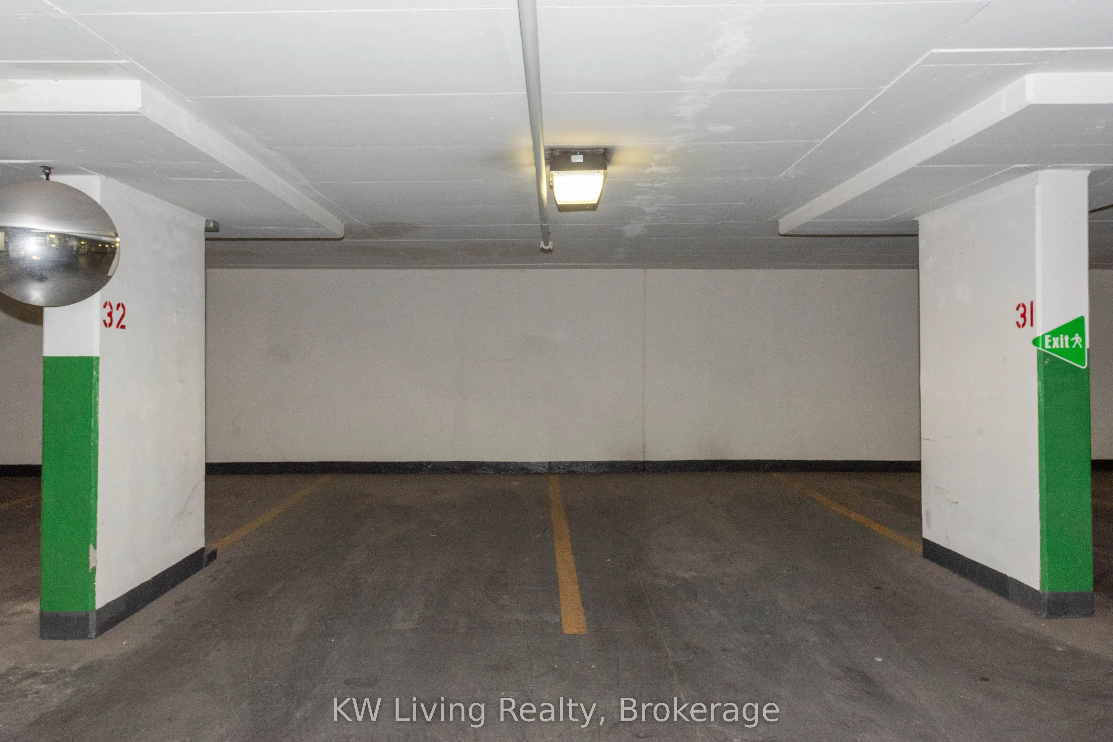 330 Burnhamthorpe Road W, #1008