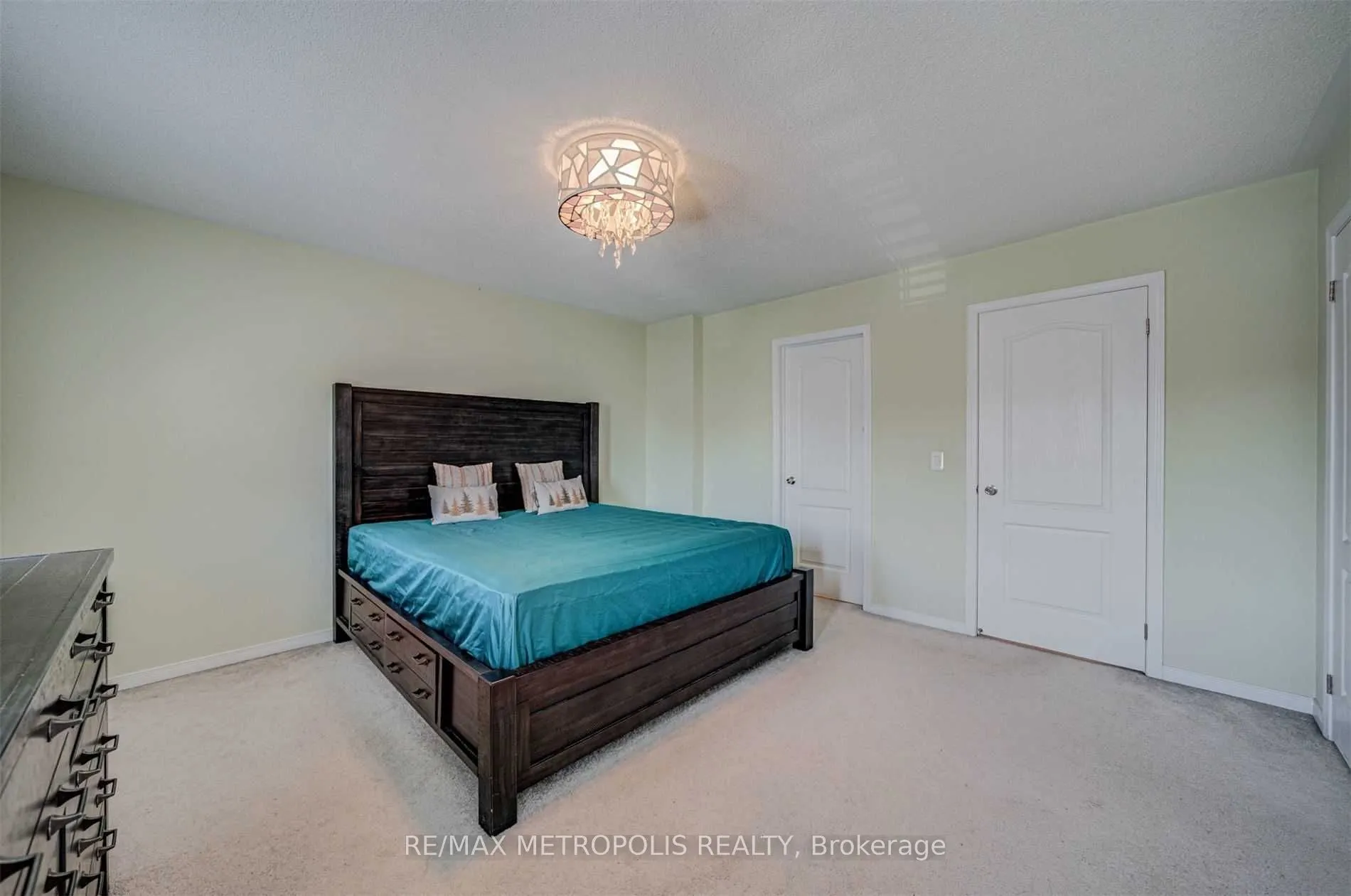 128 Cedar Lake Crescent, #183