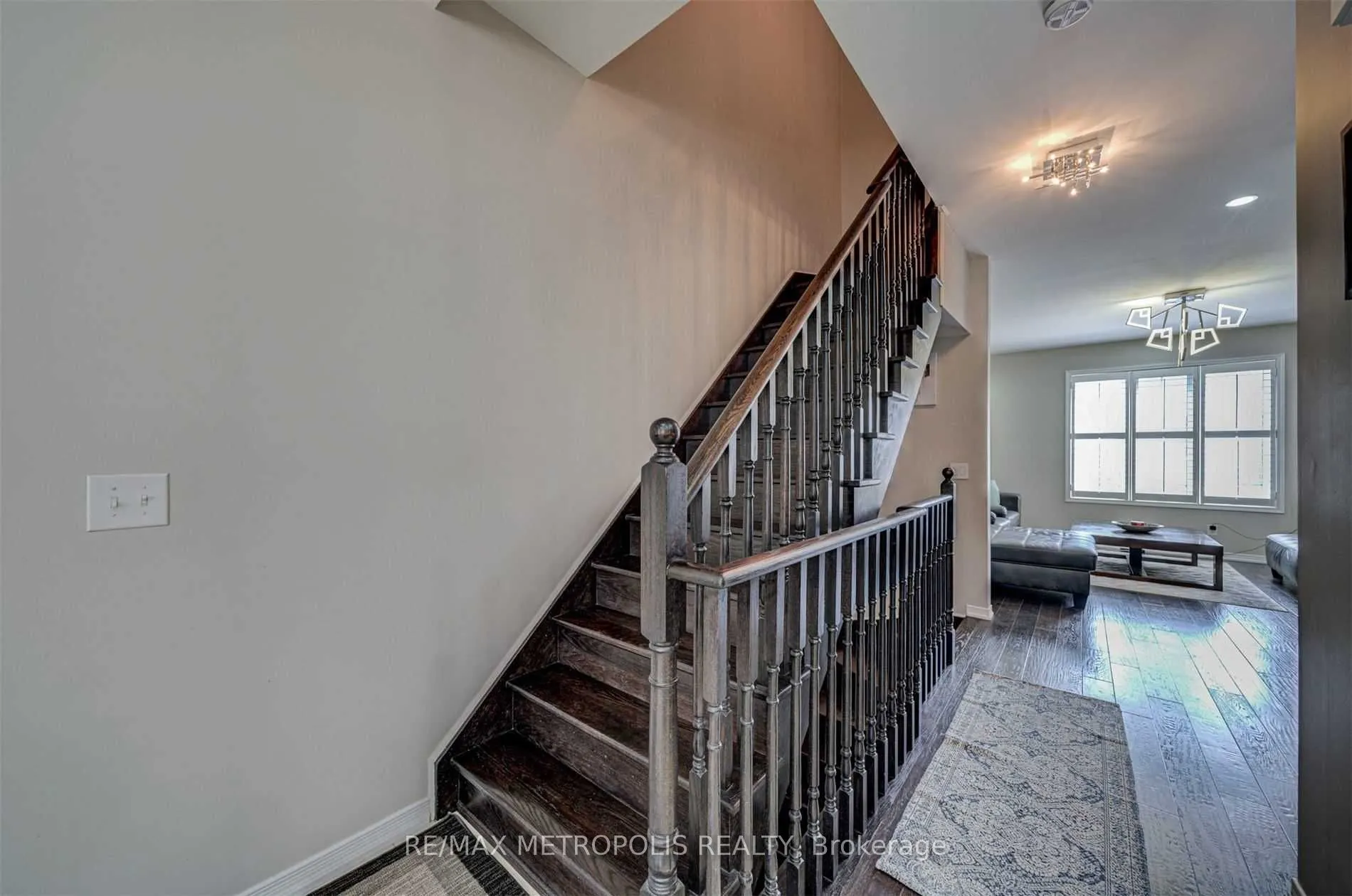 128 Cedar Lake Crescent, #183