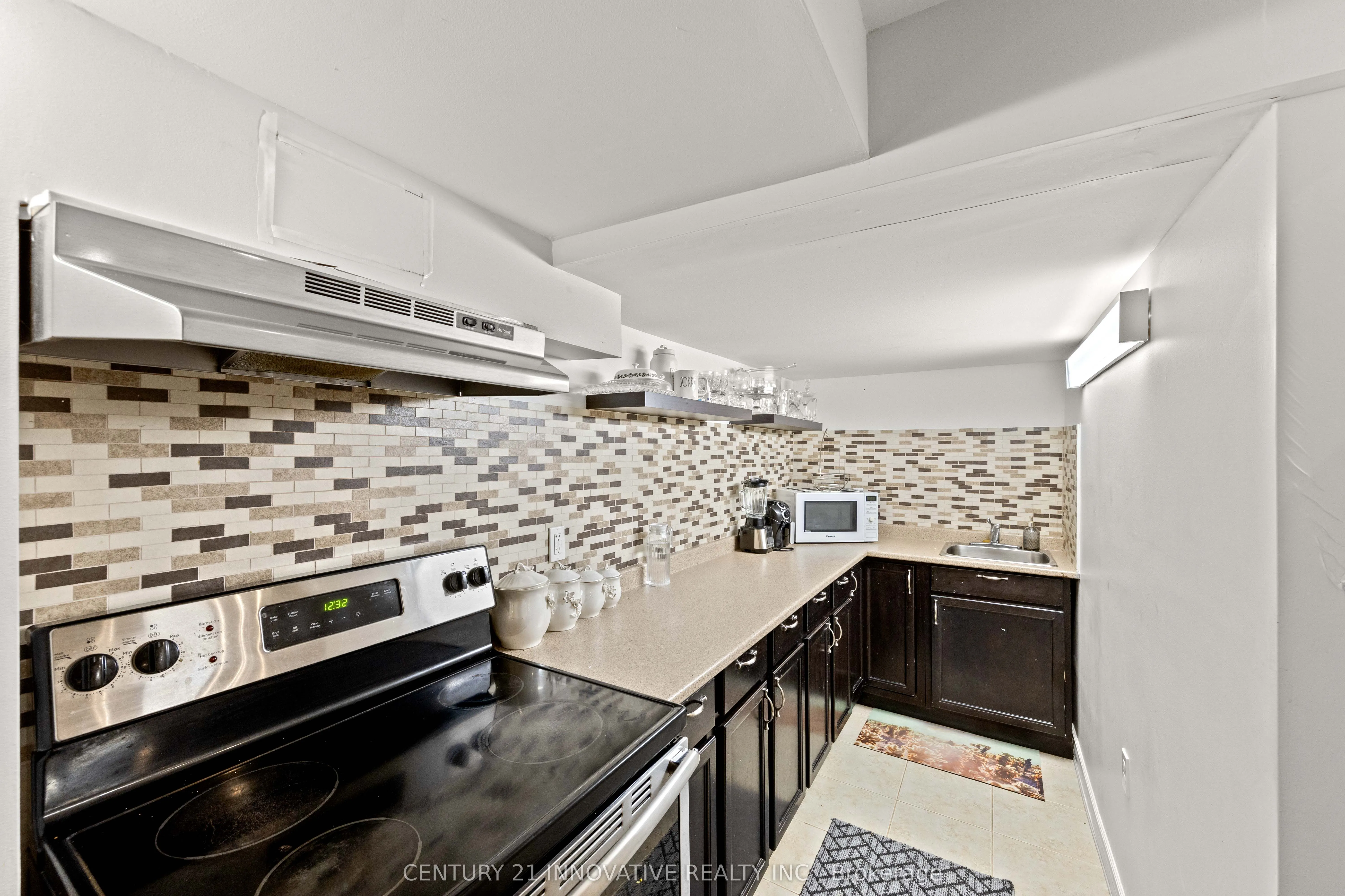 3265 Cabano Crescent