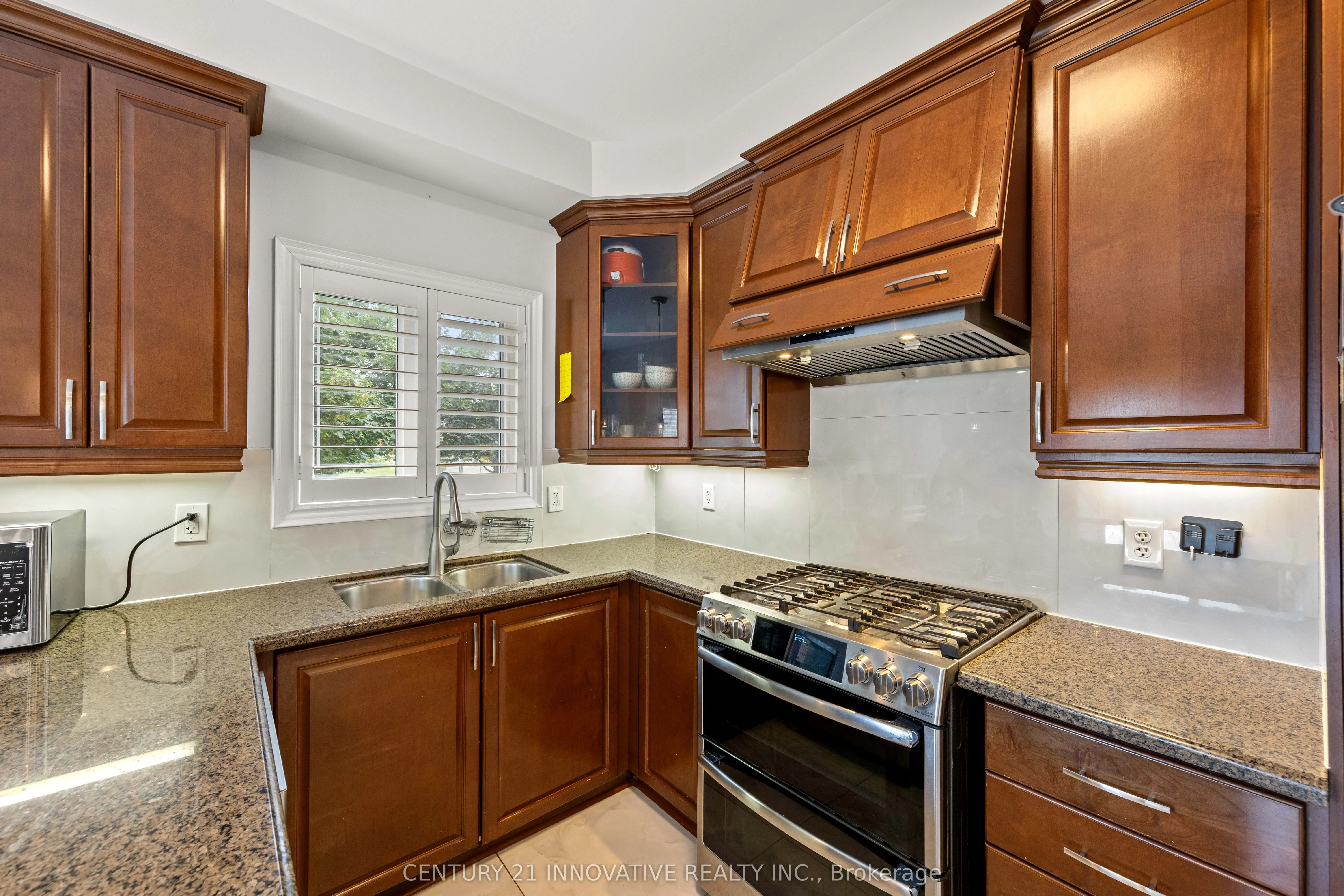 3265 Cabano Crescent