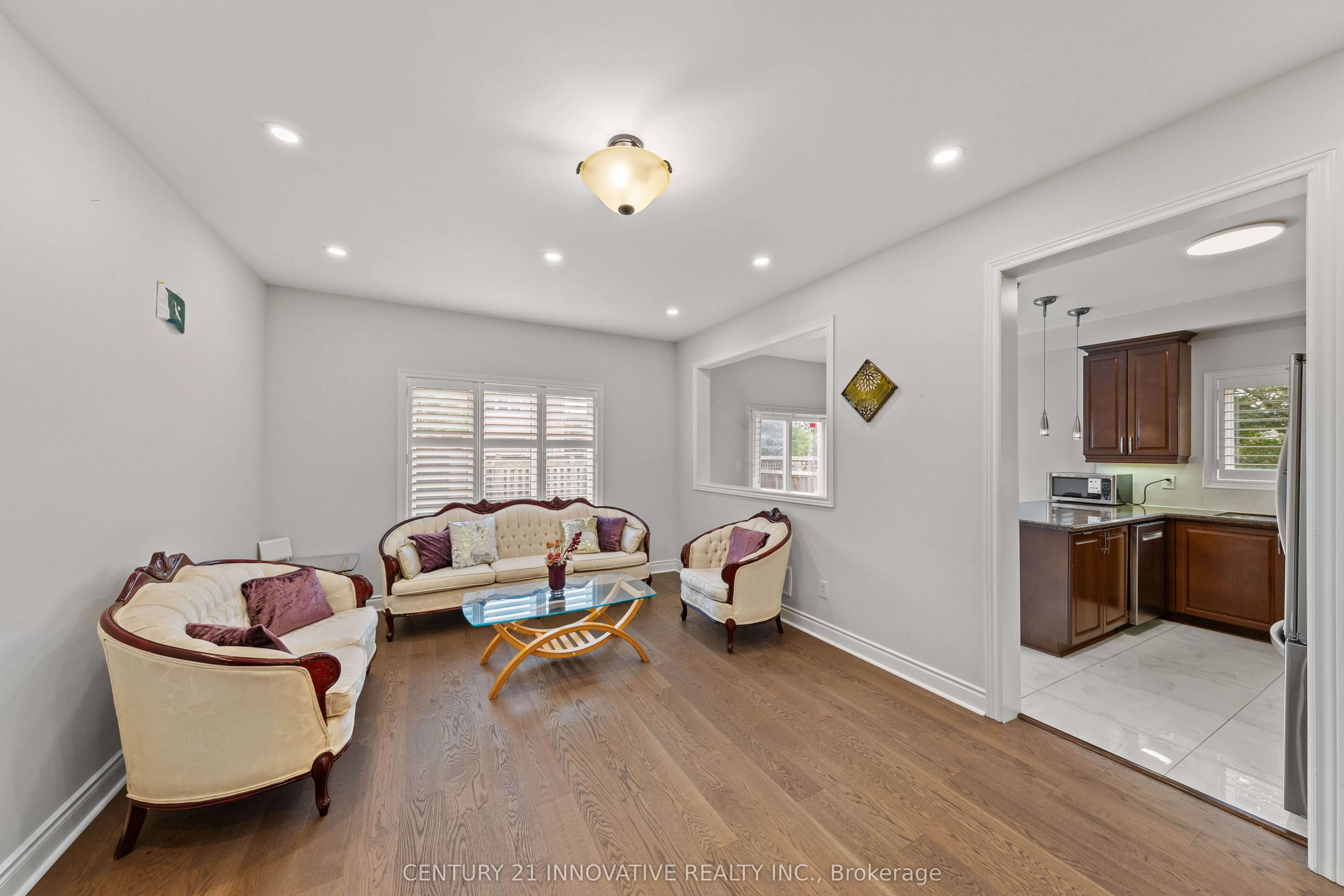 3265 Cabano Crescent