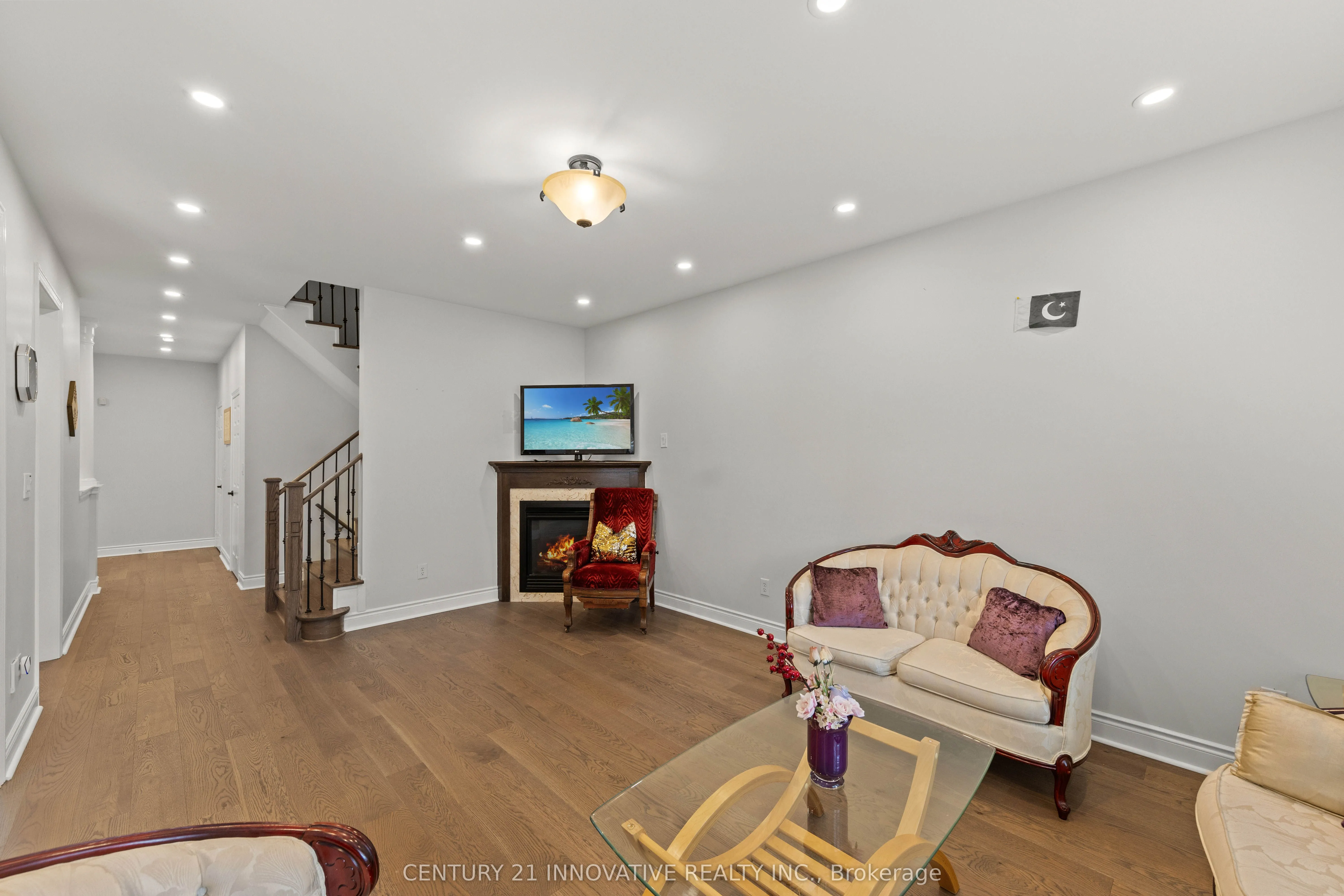 3265 Cabano Crescent