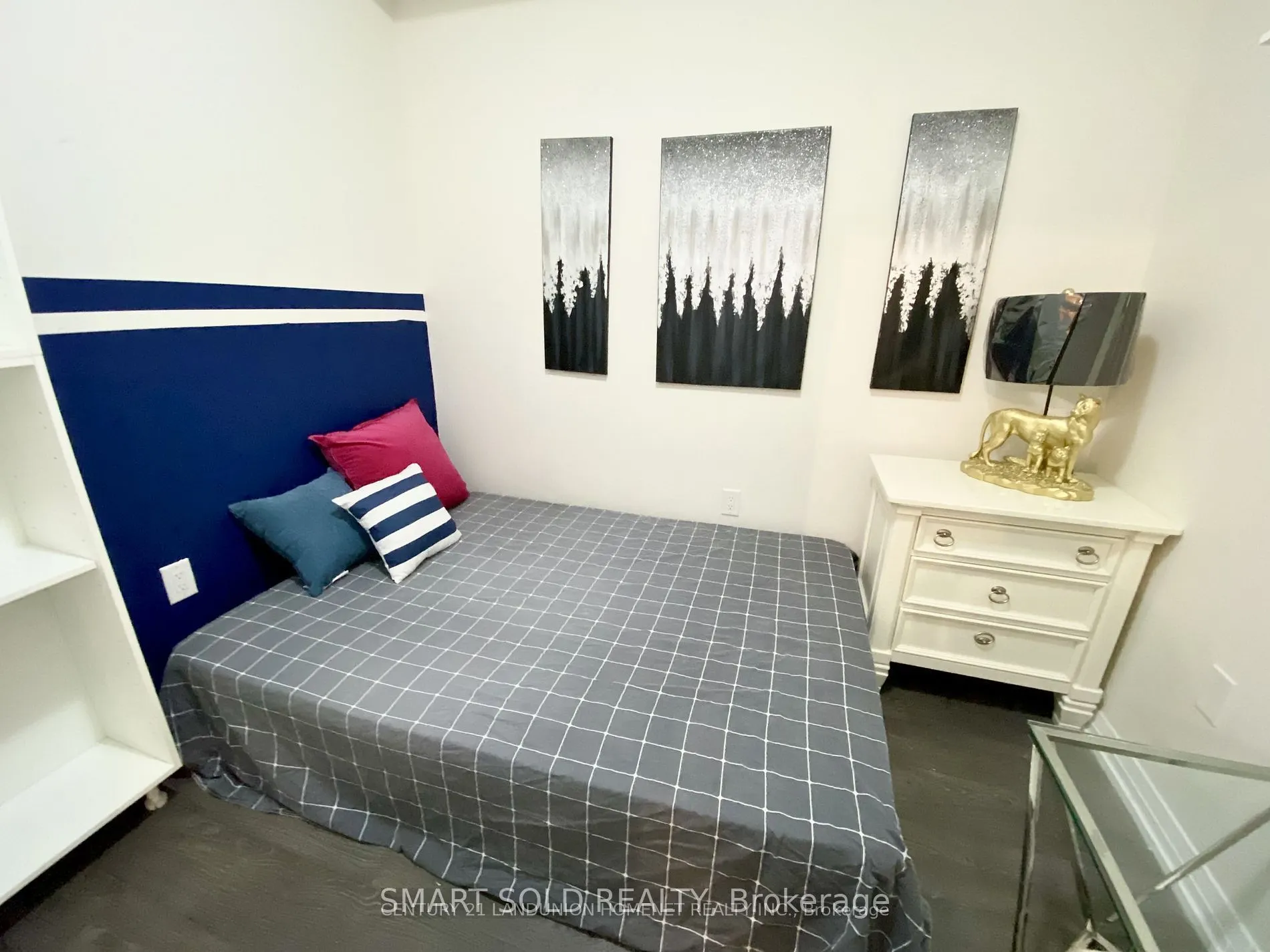 50 Thomas Riley Road, #422